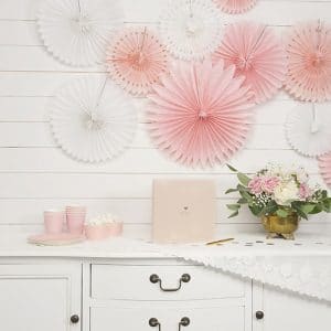 Pompons, waaiers & pinatas